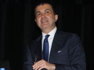Bakan’dan Yılmaz Erdoğan’ı Kutlama