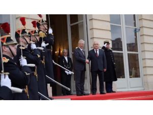 Çiçek Fransız Mevkidaşıyla Görüştü