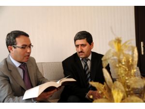 Kitap Sevgisiyle Görme Engelini Aştı