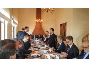 Demirtaş, Ab Üyesi 27 Ülkenin Büyükelçileri İle Yemekte Bir Araya Geldi