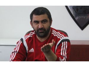 Ümit Özat’tan Antalyaspor’a Zehir Zemberek Sözler