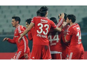 Kartal Sarıyer’i 3 Golle Avladı