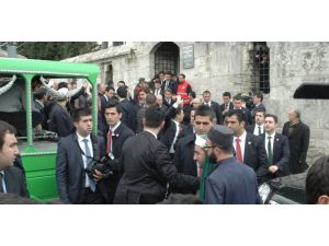 Davutoğlu, İsmail Ustaosmanoğlu’nun Cenazesine Katıldı