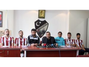 Elazığspor’da İmza Töreni