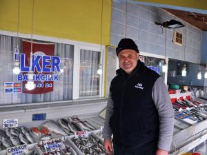 Lodos Balıkçıları Vurdu, Tezgahlar Boş Kaldı