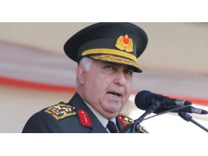Kırgız Mevkidaşı İle Görüştü