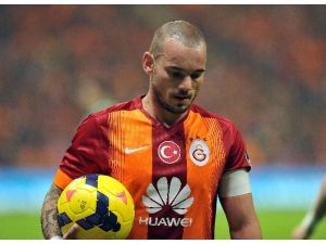 Galatasaray Zirve Yarışında Geride Kaldı