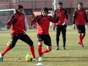 Gençlerbirliği, İstanbul Büyükşehir Belediyespor Maçı Hazırlıklarına Başladı