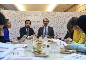 Ortaöğretime Giden Her 100 Öğrencinin Yaklaşık 54’ü Mesleki Ve Teknik Ortaöğretim Okullarına Gidiyor