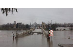 Türk Kızılayı Edirne’deki Sele Hazır