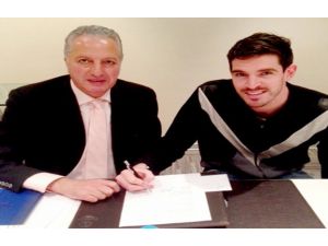 Transferin Bitmesine Dakikalar Kala Bombayı Patlattılar