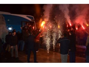 (Özel Haber) Avrupa Şampiyonları Yuvaya Döndü