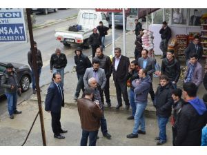 Üç Aydır Maaş Alamayan Taşeron İşçiler Ünlü Markanın Mallarına El Koydu