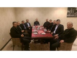 Ak Parti İstişare Toplantısını Düzenledi