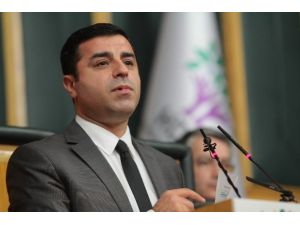 İsyan Büyümüştür