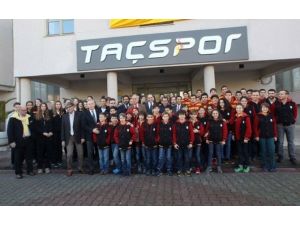 Galatasaray’da Tesisleşmeyi ’Taç’landıran Adım