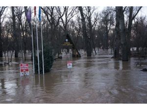 Edirne’de Nehirlerin Debileri Düşüşe Geçti