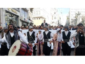 Mardinlilerden ‘Sultan Kösen’li Yürüyüş