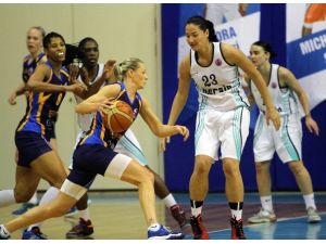 Mersin Büyükşehir Belediyesi: 77 - Castors Braine: 72