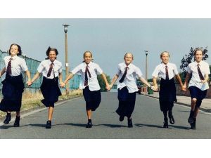 Dünyanın Tek Kız Altızları 32 Yaşında