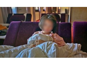 Küçük Çocuk 1 Aydır Hamamda Rehin !