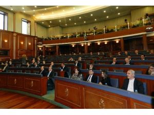 Kosova Meclisi Yasadışı Göçün Önlenmesi Kararını Onayladı