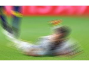 Süper Lig Oyuncusu Hastaneye Kaldırıldı