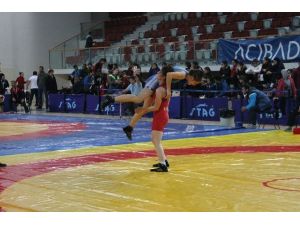 (Özel Haber) Yerlikaya: Hedefimiz Olimpiyatlarda Madalya Kazanmak