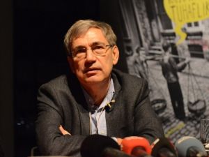 Pamuk, Okurlarıyla Buluştu