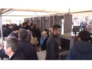 Ak Partililer Kongreye Akın Etti