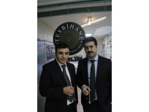 Tesbih, Google Ve Facebook’un Dikkatini Çekti