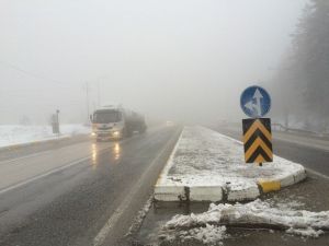 Bolu Dağı’nda Sis Ve Kar Yağışı Etkili Oluyor