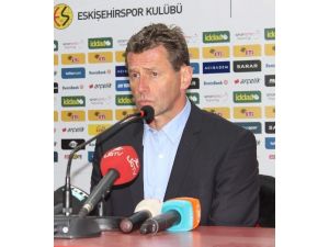 Skibbe: Hepimiz Çok Üzgünüz