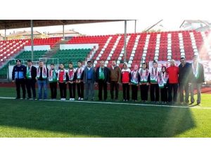 1308 Osmaneli Belediye Spor Taekwondo Şampiyonası İçin Antalya Gitti