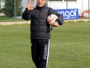 Ziya Hoca İstifa Etti