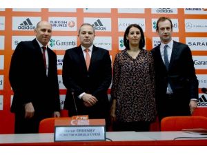 A Milli Kadın Basketbol Takımının Yeni Başantrenörü Ekrem Memnun