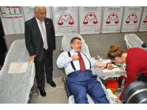 İstanbul Adliyesinde Kan Bağışı Kampanyası