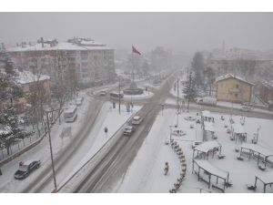 Bozüyük’e Kar Geri Geldi
