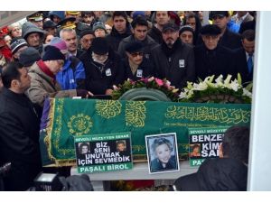 Müzeyyen Senar, Son Yolculuğuna Uğurlandı