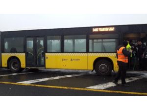 Ecel Metrobüste Yakaladı