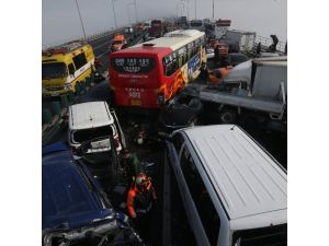 Sis Faciası: 100 Araç Birbirine Girdi