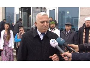 Ak Parti Önünde İlginç Başvuru