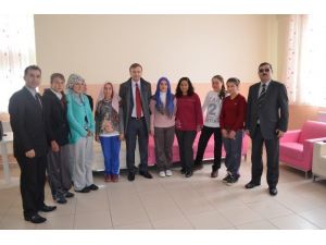 Kar Yolları Kapadı