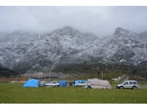 Çadırda Kalan Mültecilere Yardım Yapıldı