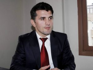 Selçuk Çebi Siyaseti Neden Tercih Etti ?