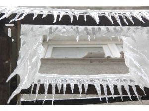 Erzurum’da Sibirya’yı Aratmayan Manzaralar Ortaya Çıktı