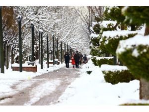 Denizli’de Vatandaşlar Karın Tadını Çıkardı