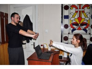 Spor Salonuna Gitmeden Egzersiz Yapın