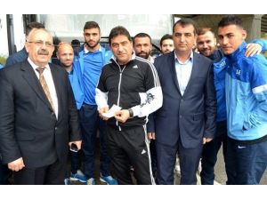Adana Demirspor’dan Ermenek’e Destek