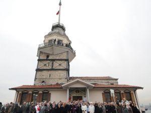 Kız Kulesi’nde 40 Yıllık Aşklarını Tazelediler